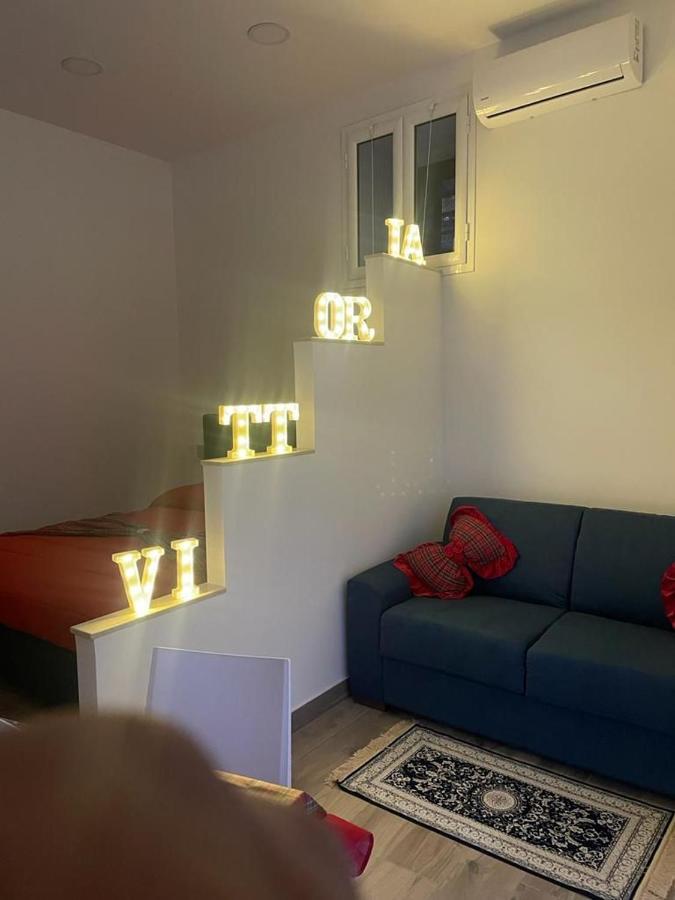 Vittoria Home เนเปิลส์ ภายนอก รูปภาพ